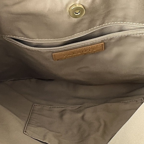 Talbots Hand Crochet Straw Circle Handle Tote Bag Colorblock Brown Cream Tan NEW - Picture 8 of 9